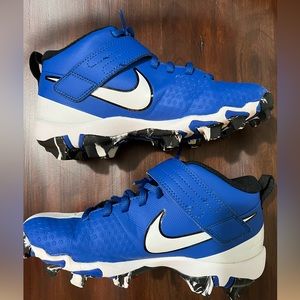 Mike Trout Baseball Cleats